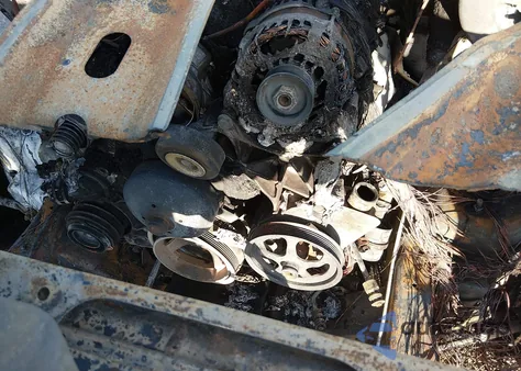 2011 Chevrolet Silverado 1500 Lt из США, поврежденный, VIN 3GCPCSE08BG182670